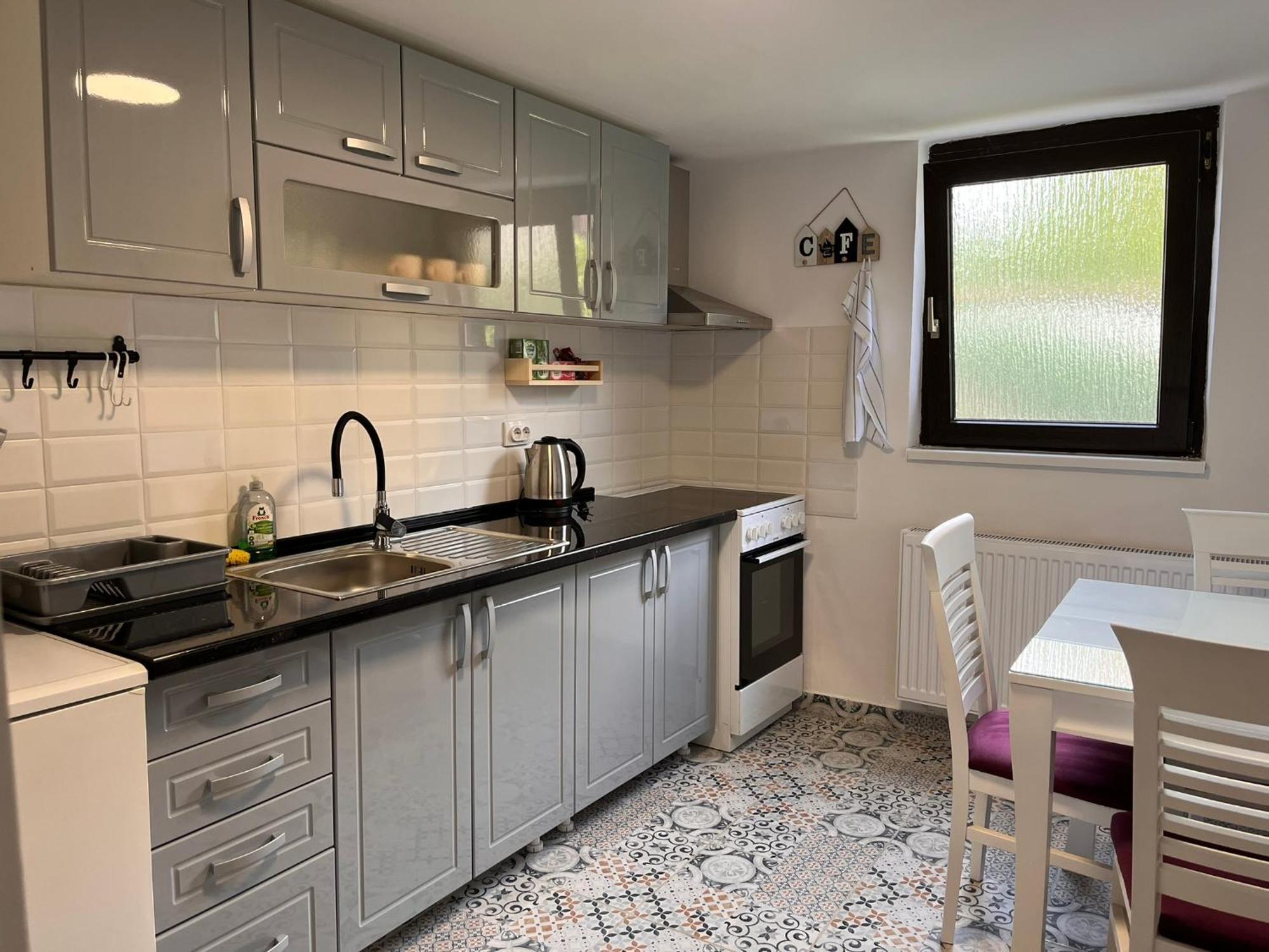 Mirka Apartment *