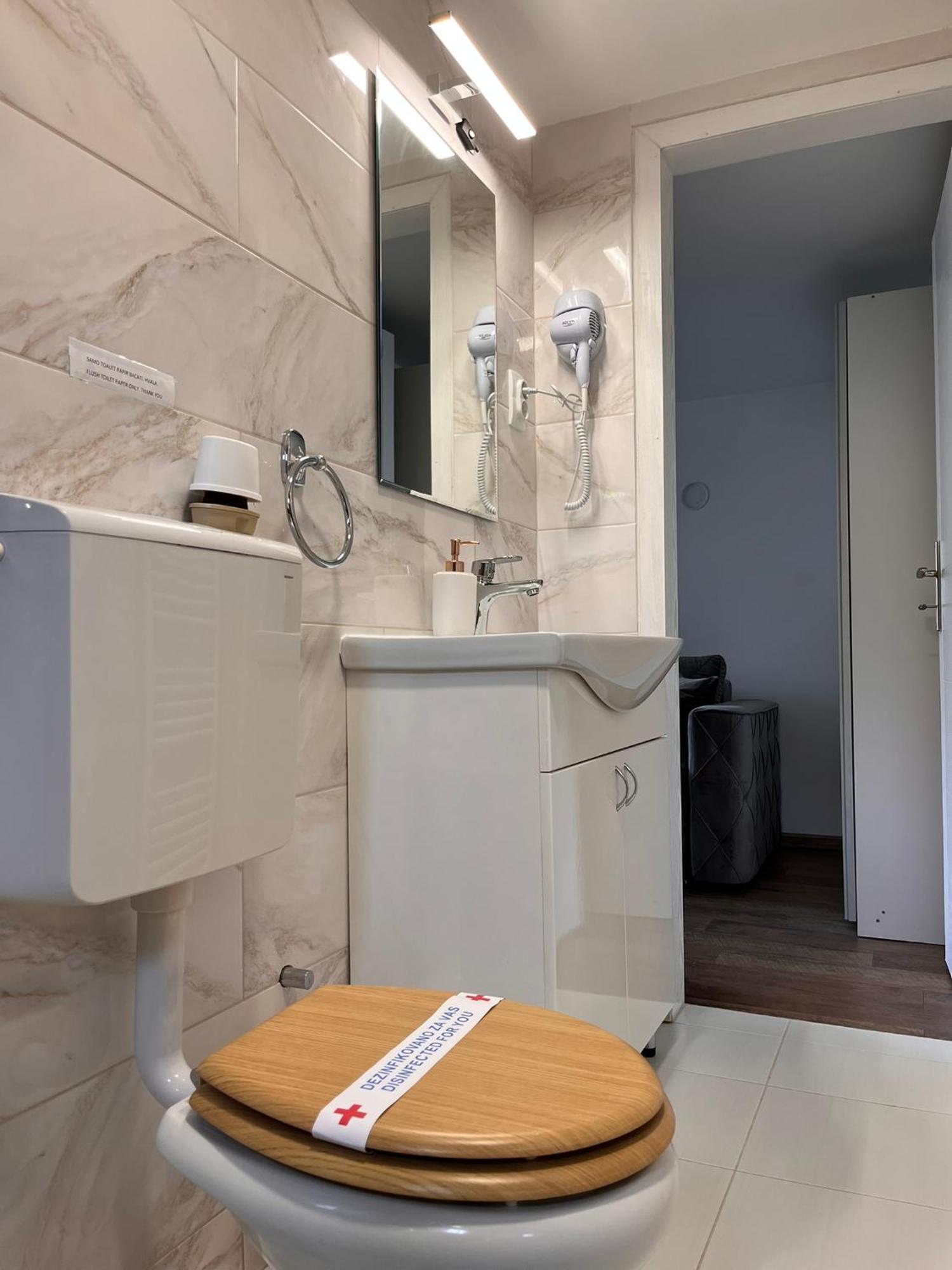 Apartment Mirka *